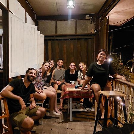 Hostelbed And Retreat Phitsanulok Esterno foto