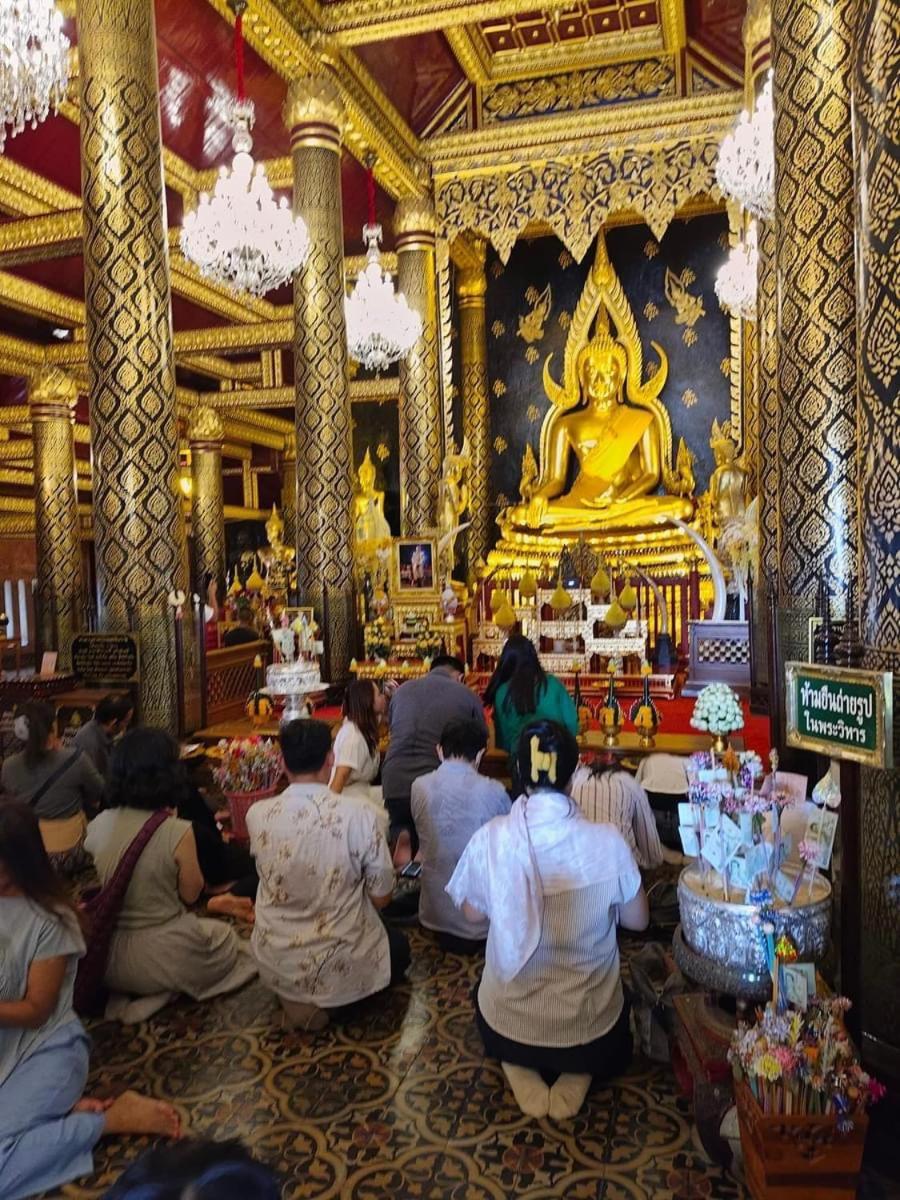Hostelbed And Retreat Phitsanulok Esterno foto