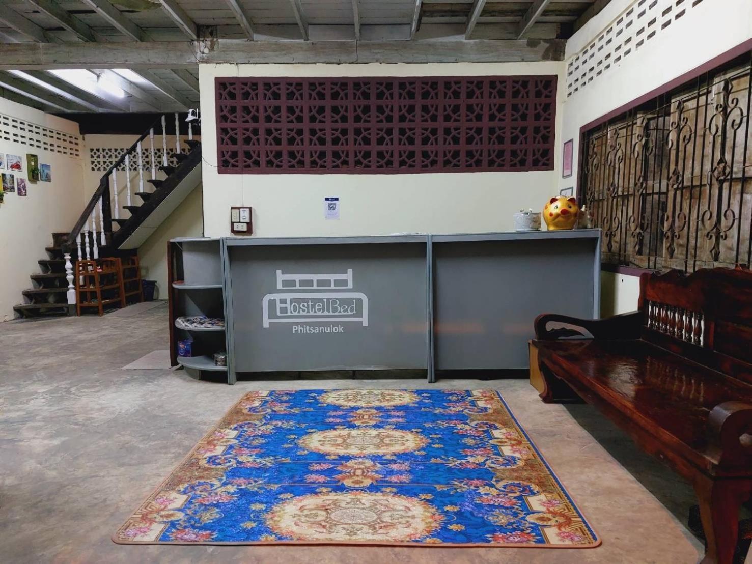 Hostelbed And Retreat Phitsanulok Esterno foto