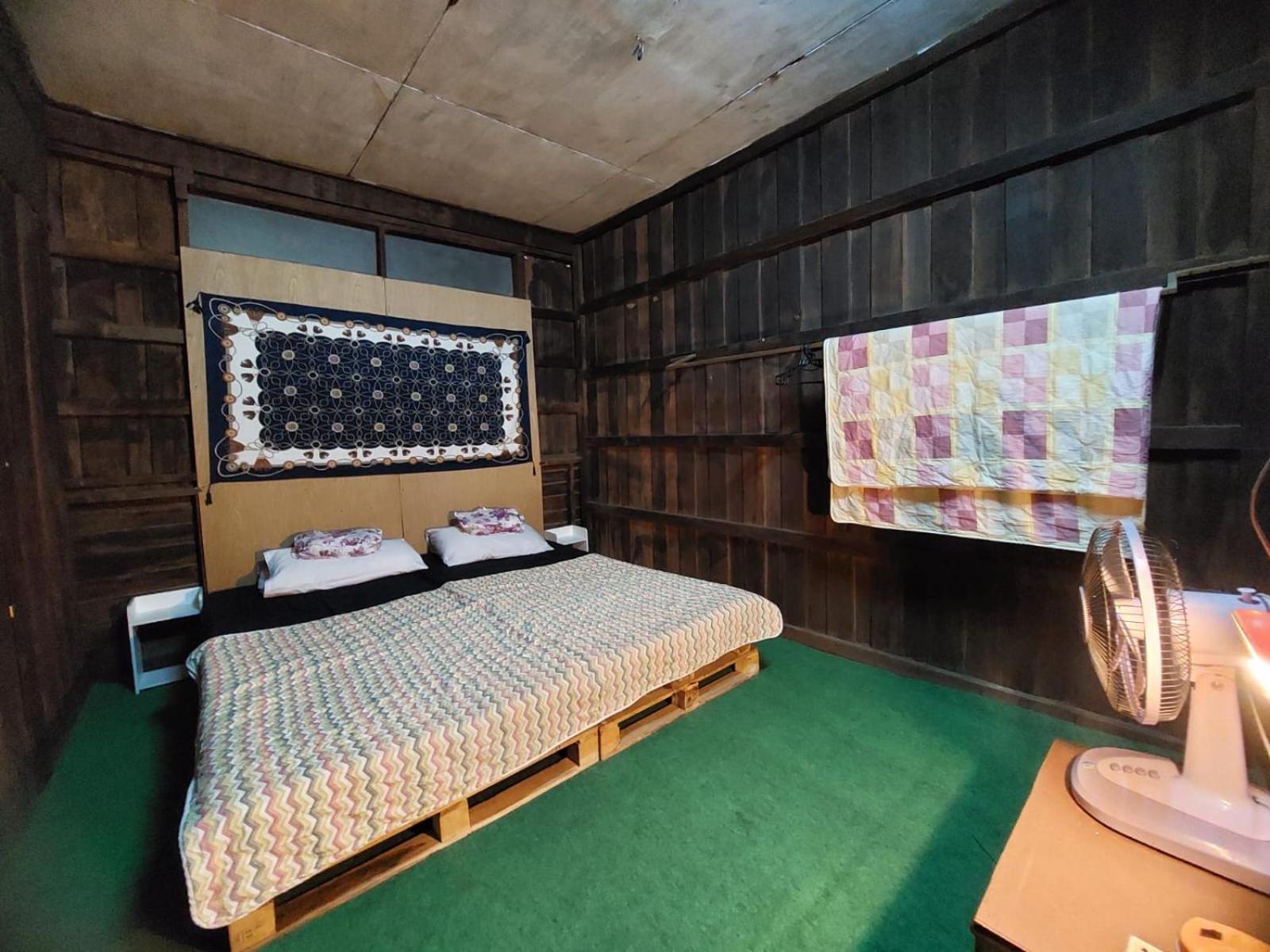 Hostelbed And Retreat Phitsanulok Esterno foto